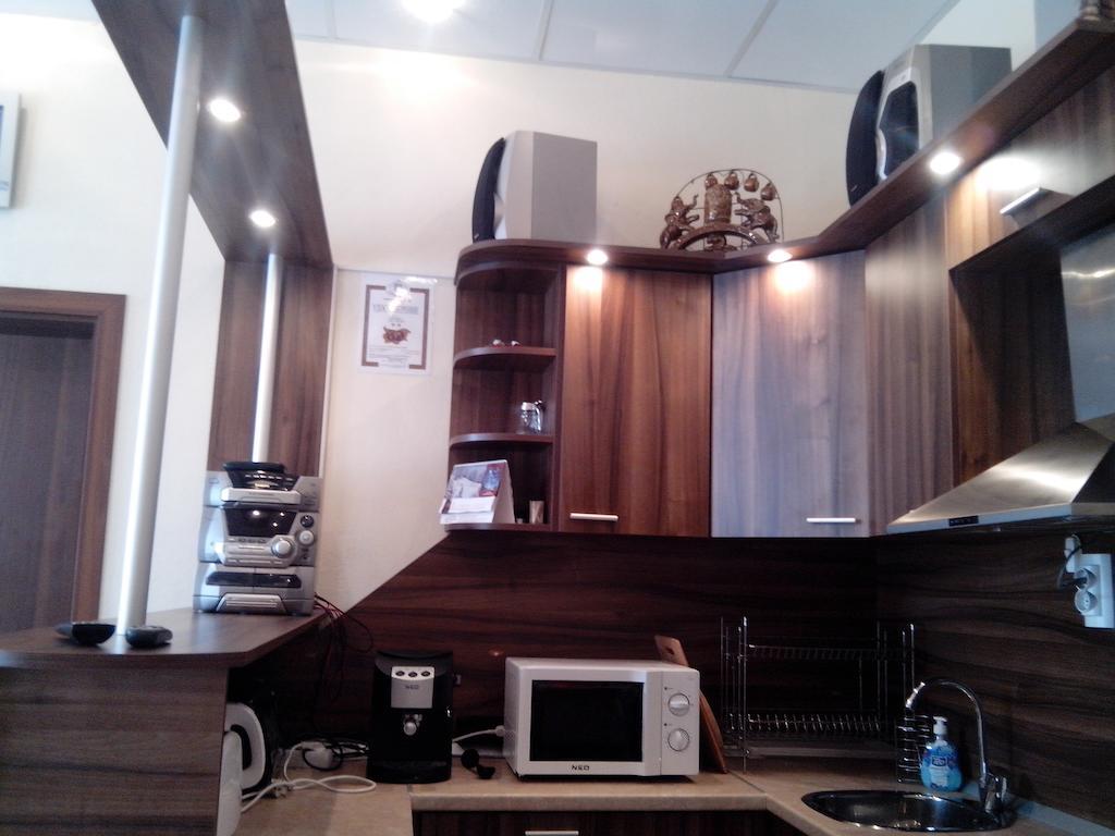 ホテル Advel Guest Hous Madzhare 部屋 写真